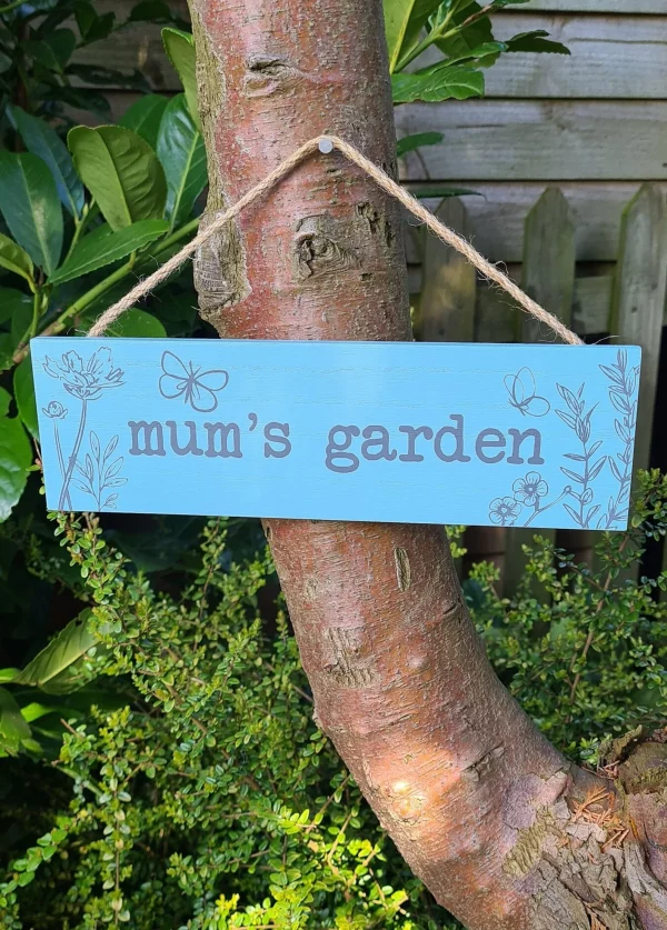 Outdoor Decor - Mum's Garden Hanging Sign